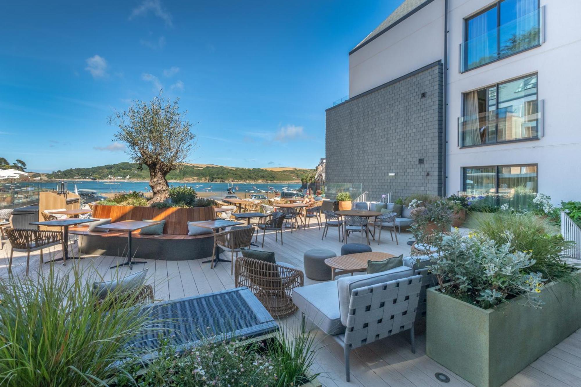 סלקומב Harbour Beach Club, Hotel & Spa מראה חיצוני תמונה